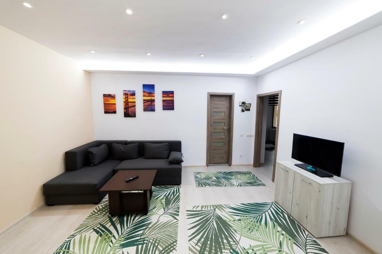Central Apartment- Shumi'S Κλουζ-Ναπόκα Εξωτερικό φωτογραφία