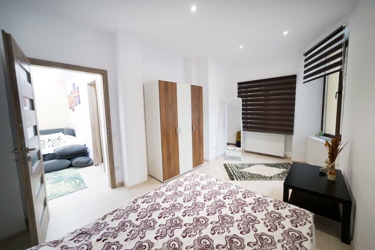 Central Apartment- Shumi'S Κλουζ-Ναπόκα Εξωτερικό φωτογραφία
