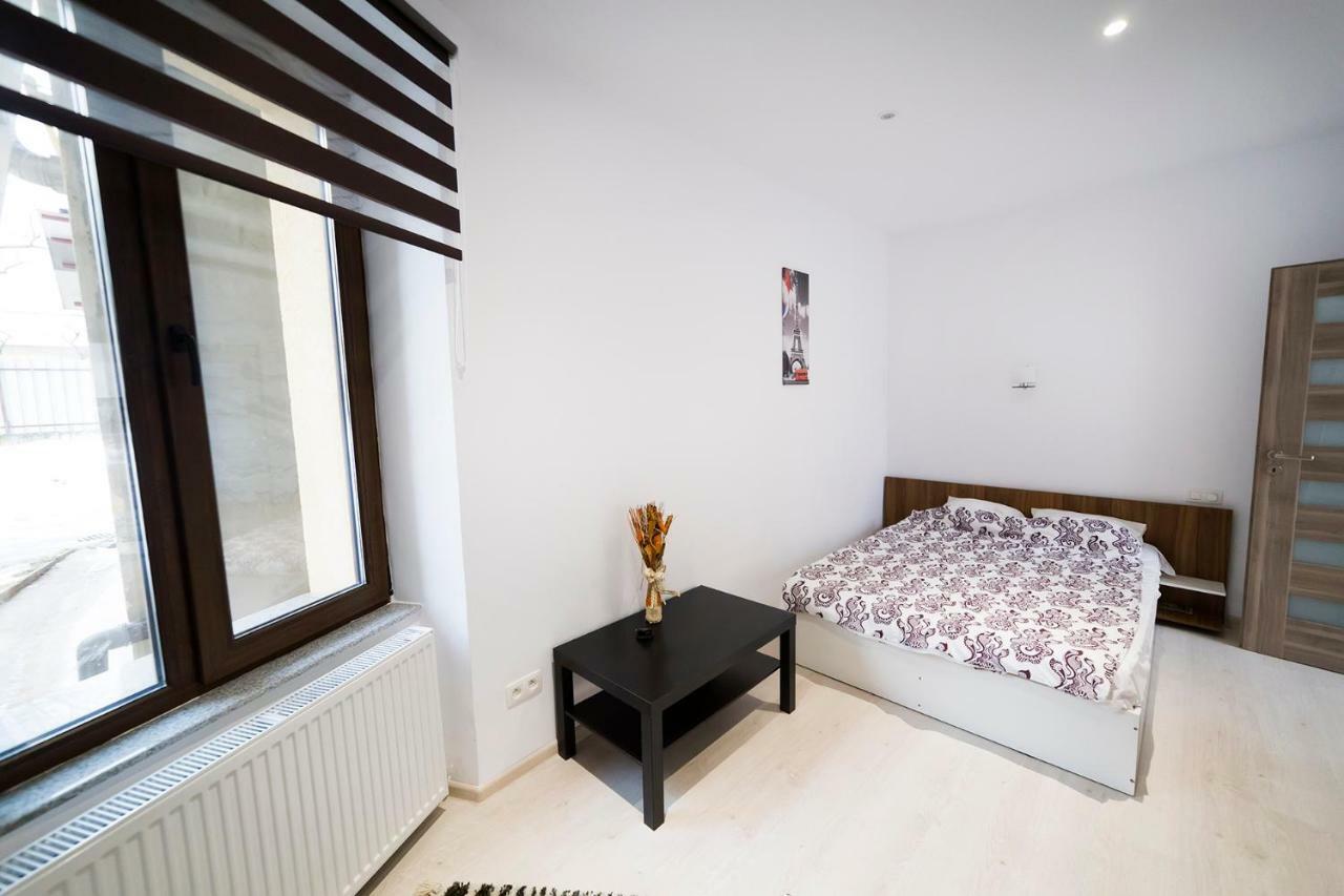 Central Apartment- Shumi'S Κλουζ-Ναπόκα Εξωτερικό φωτογραφία